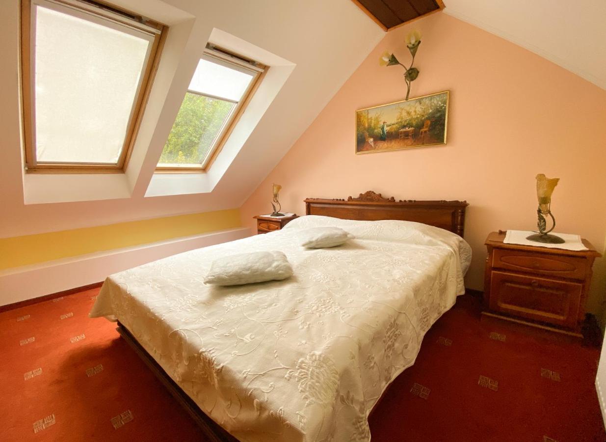 Pensiunea Crocus - Sauna & Billiard Poiana Brasov Ngoại thất bức ảnh