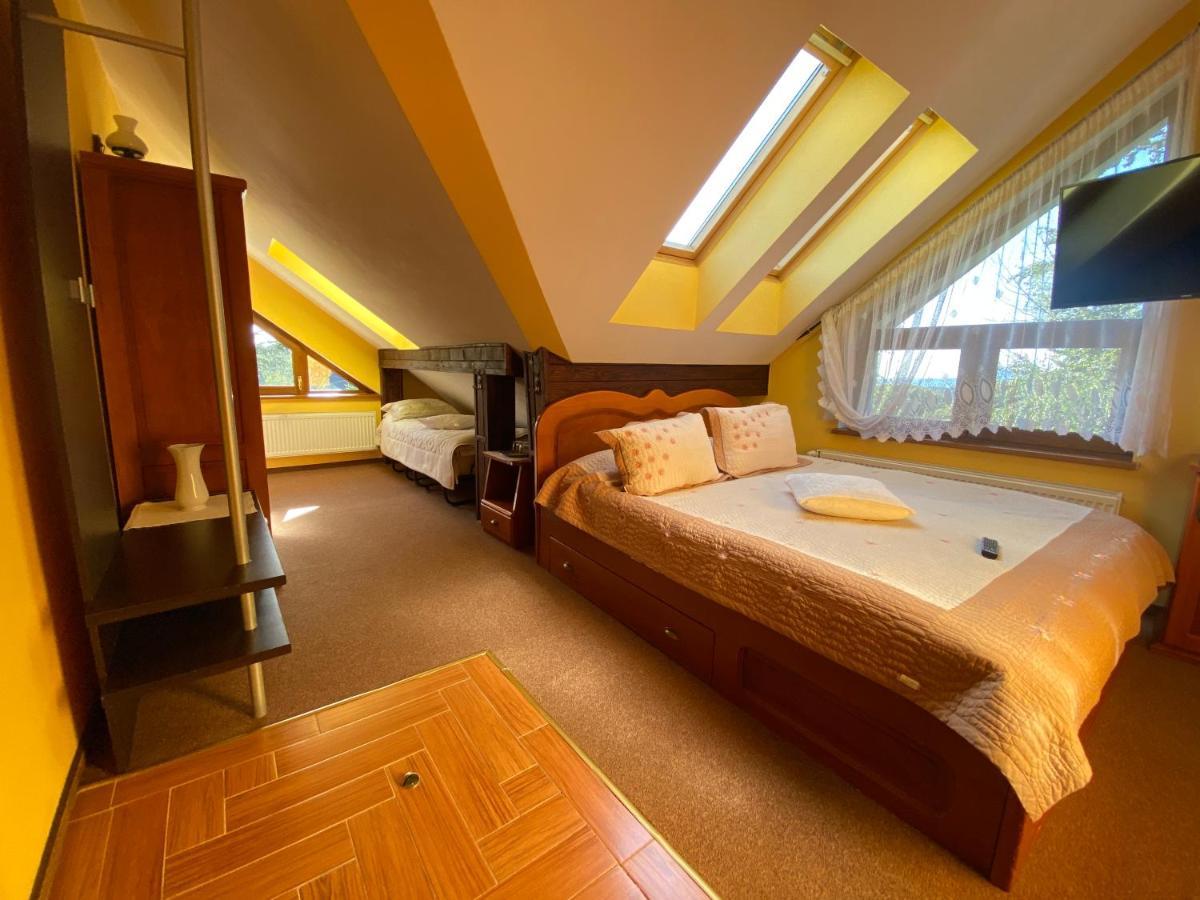 Pensiunea Crocus - Sauna & Billiard Poiana Brasov Ngoại thất bức ảnh