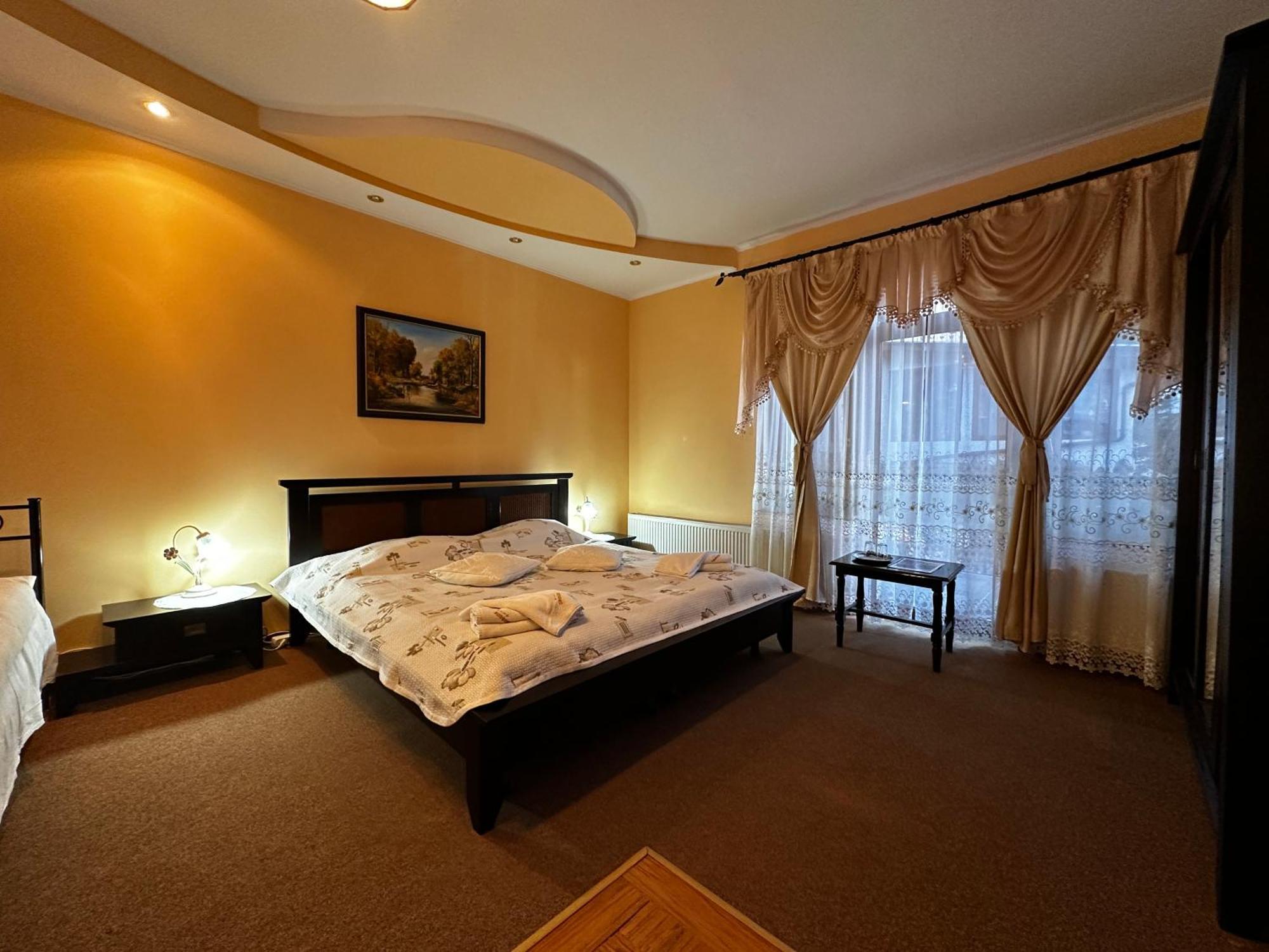 Pensiunea Crocus - Sauna & Billiard Poiana Brasov Ngoại thất bức ảnh