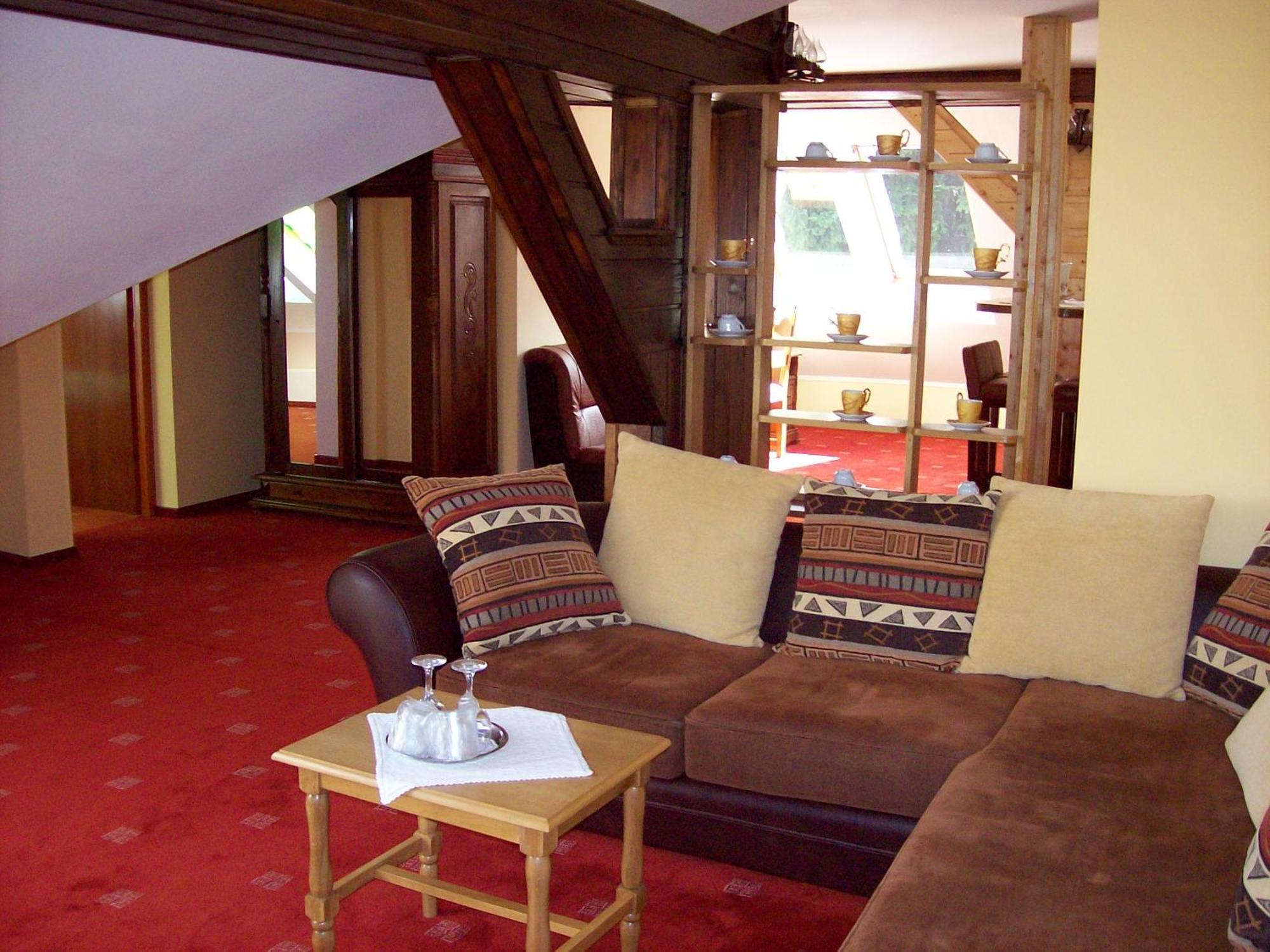Pensiunea Crocus - Sauna & Billiard Poiana Brasov Ngoại thất bức ảnh